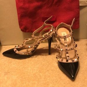 Black Rockstud Valentino pumps 37.5